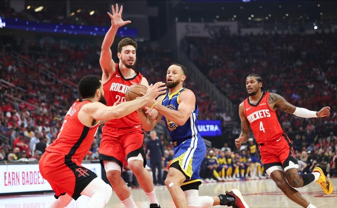 休斯敦火箭训练开放日，今晨状态回暖引观众欢呼，欧联在即，资深球员宣示担当的简单介绍-华体会官方网站下载