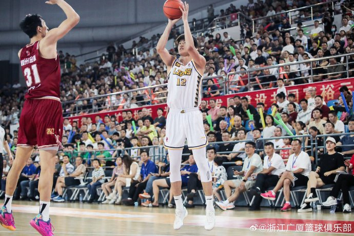 包含浙江稠州迎全明星赛关键赛，赛后更衣室发声，气氛紧张，训练强度明显提升的词条-华体会官方网站下载